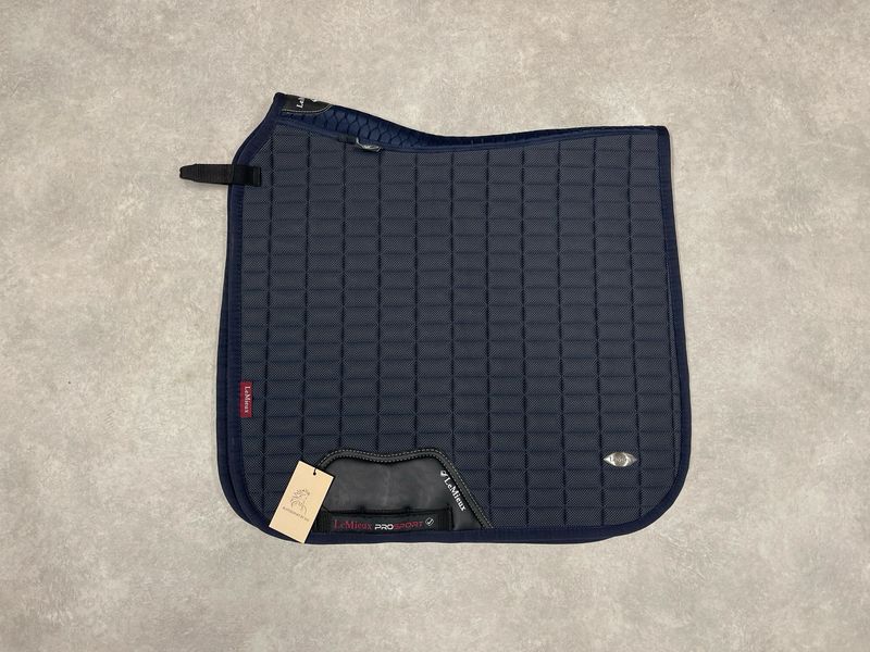 Lemieux dekje le cool blauw full dressuur Lemieux dekje le cool blauw full dressuur