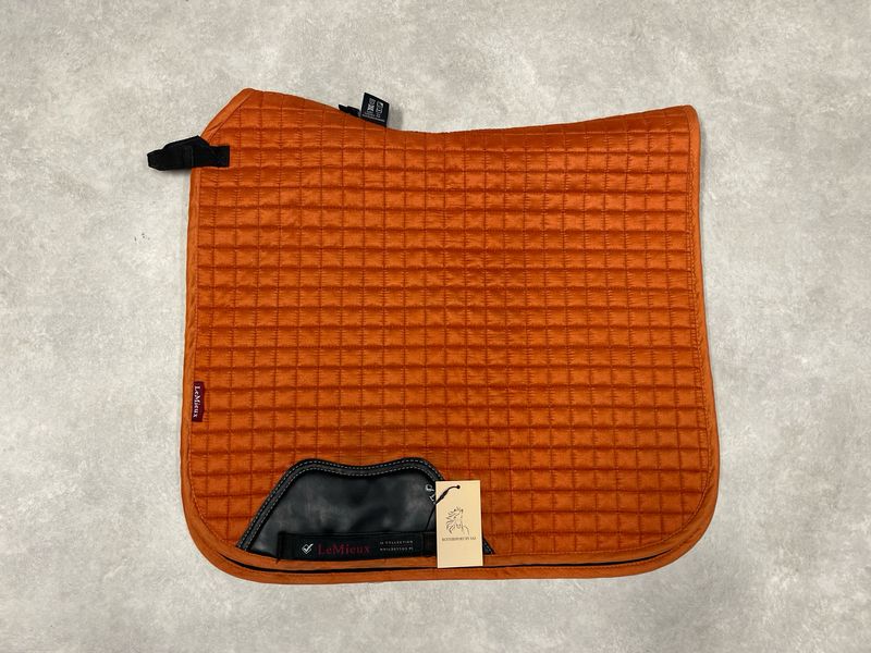 Lemieux paprika suede dekje dressuur full Lemieux paprika suede dekje dressuur full
