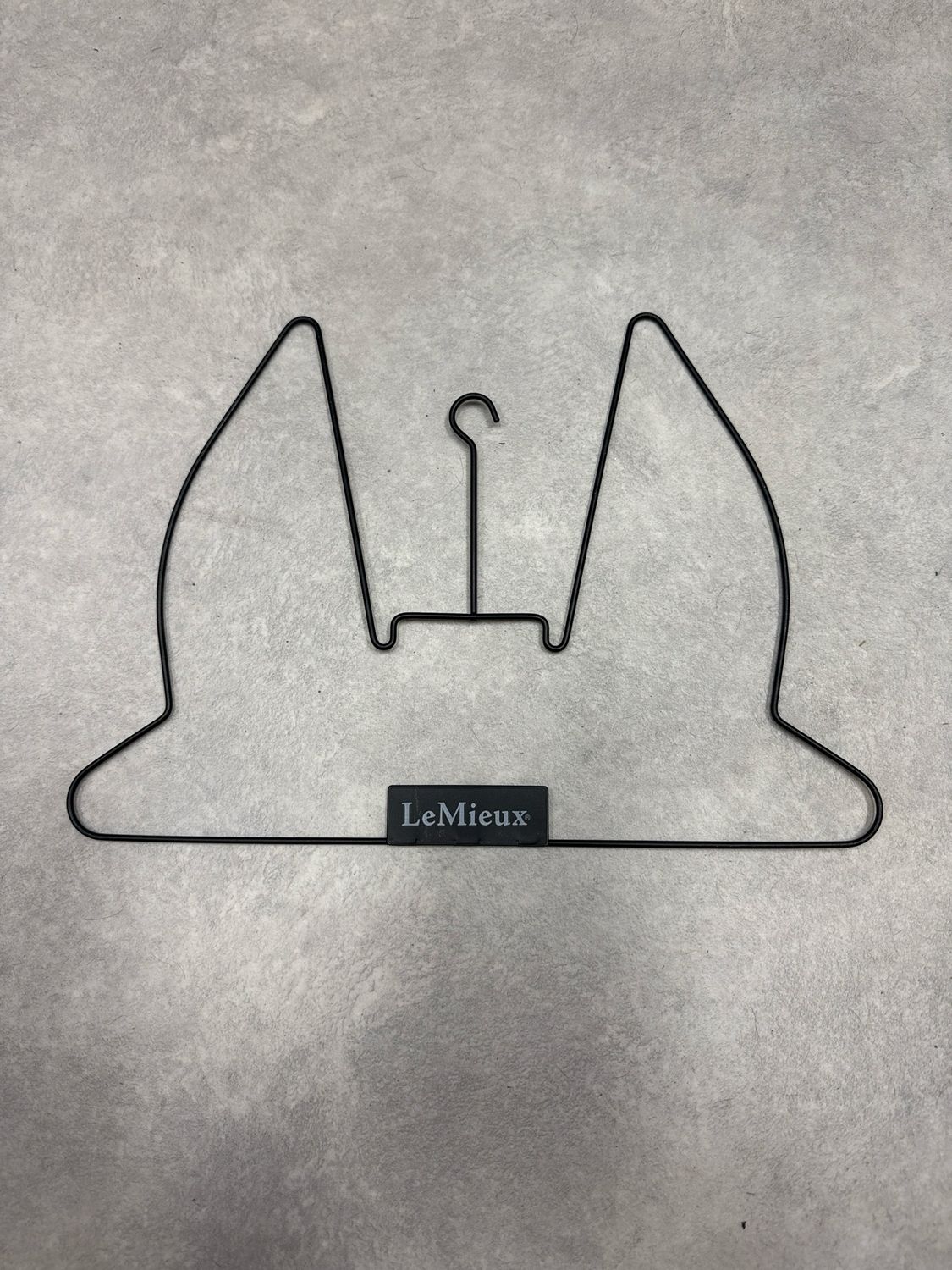 Lemieux oornetje hanger zwart