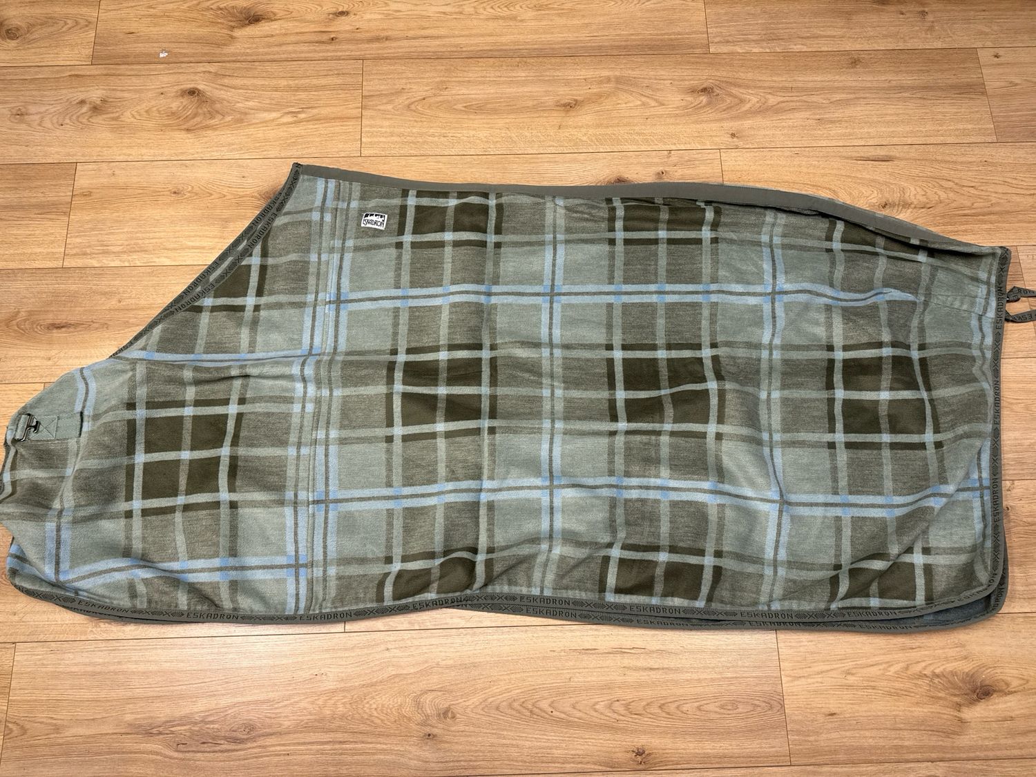 Eskadron Dralon zweetdeken groen blauw 205