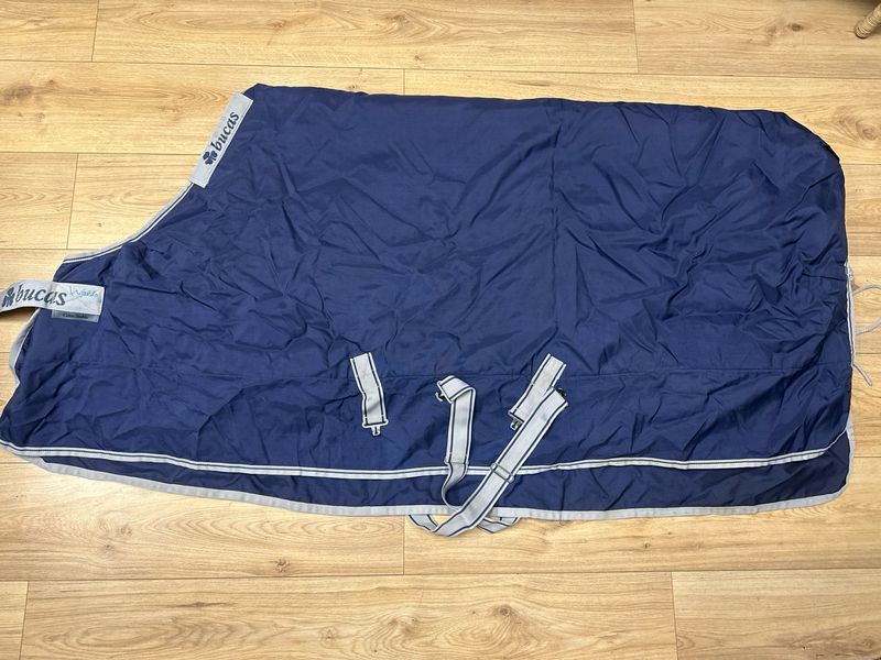 Bucas Celtic stable medium blauw 195