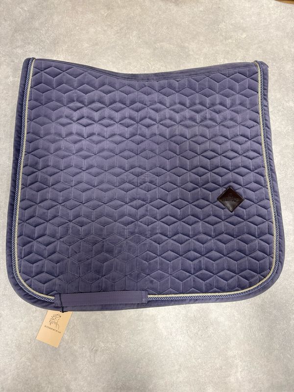 Kentucky dekje velvet lila full dressuur