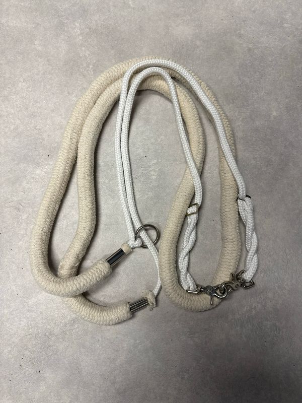 Longeerhulp wit Longeerhulp wit