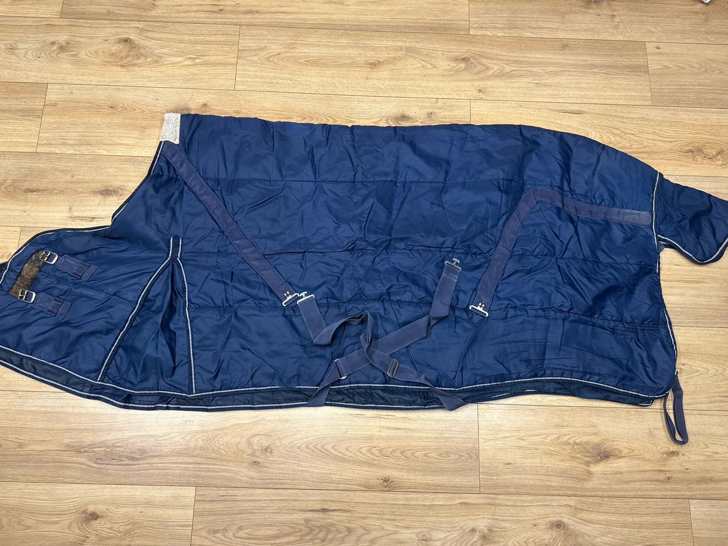 Onderdeken blauw 150g 205