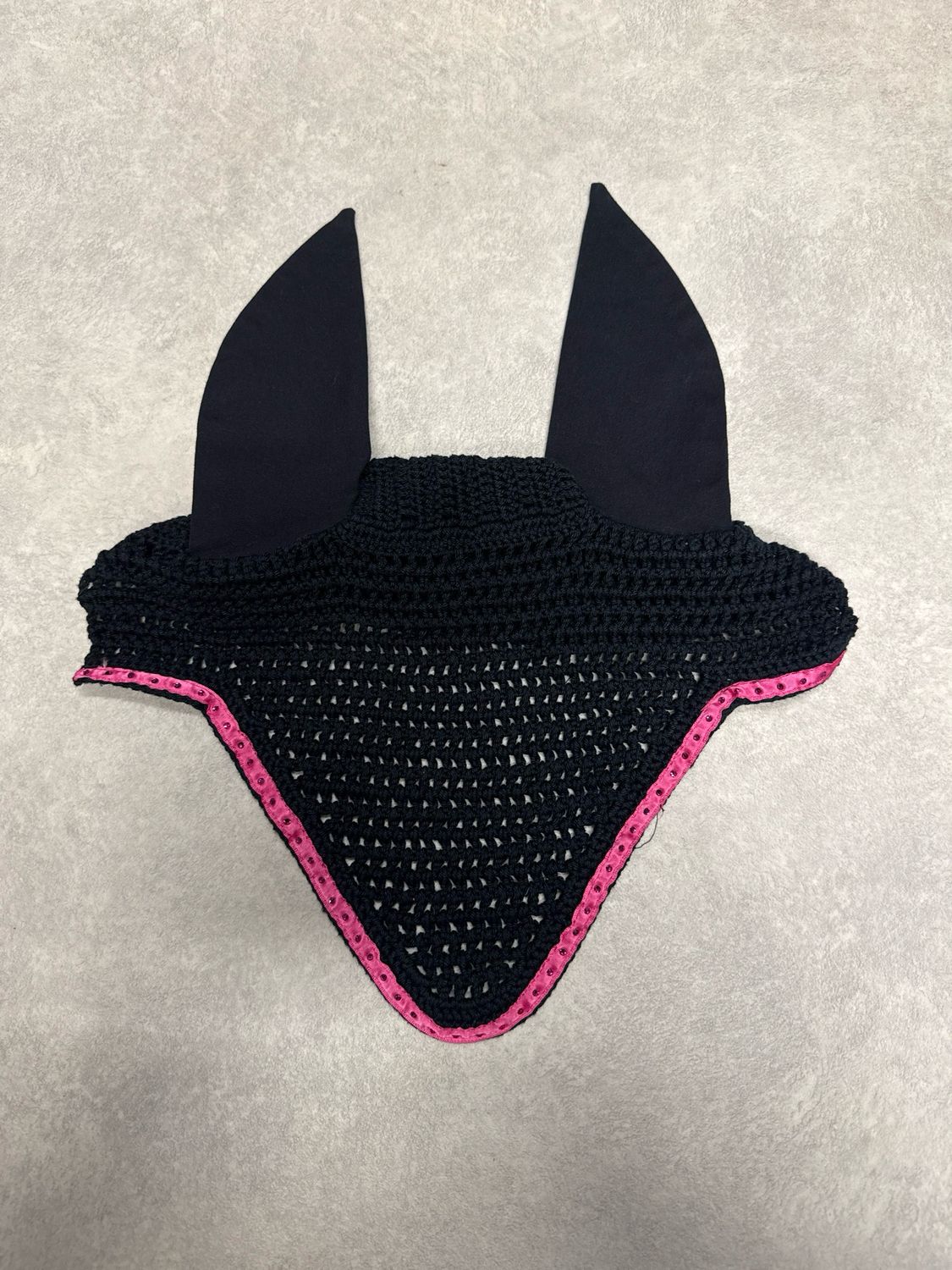 Kentucky oornetje zwart roze full