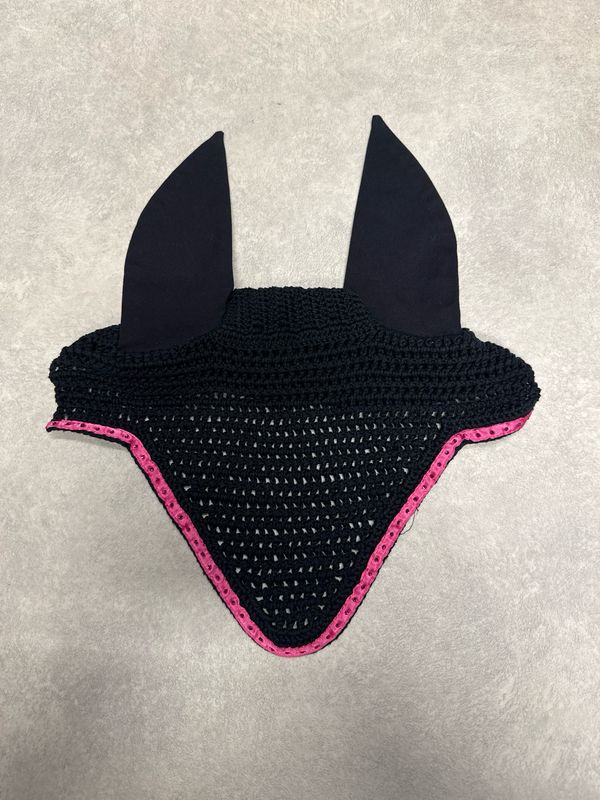 Kentucky oornetje zwart roze full