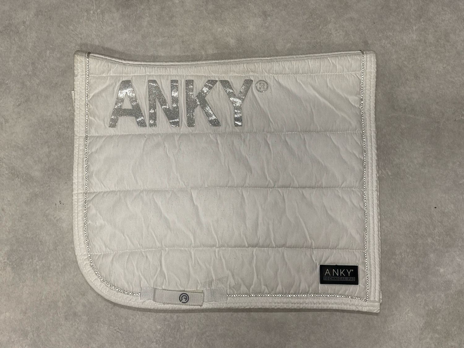 Anky dekje wit full dressuur