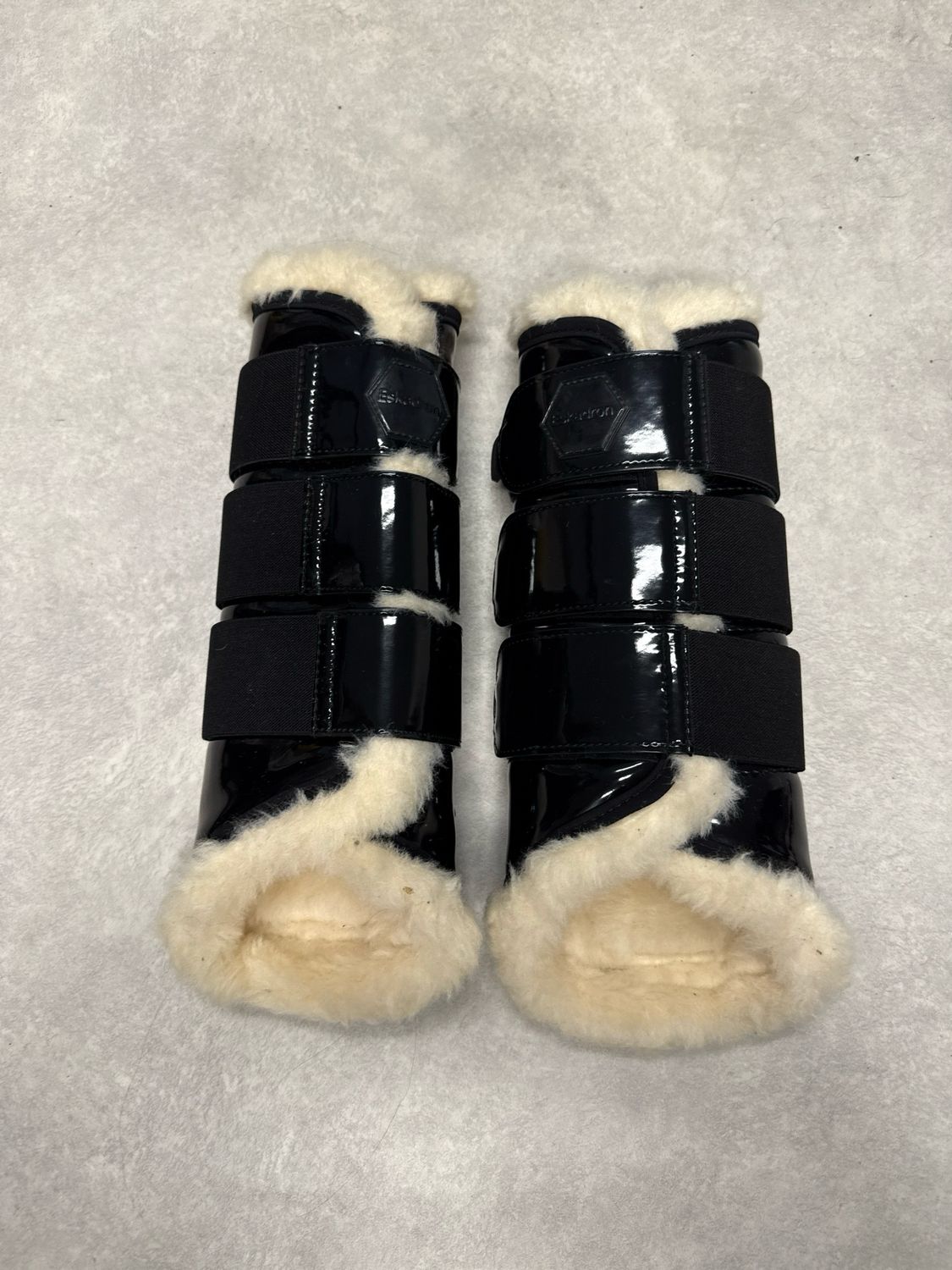 Eskadron beschermers lak zwart XL