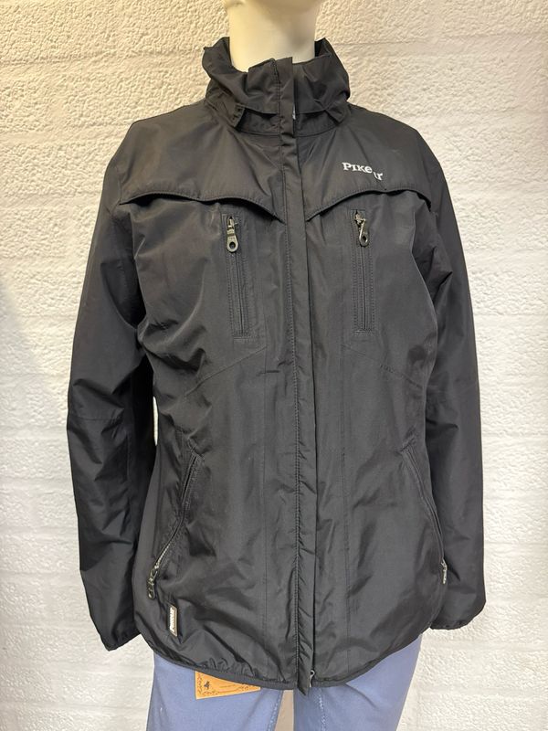 Pikeur regenjas zwart 40