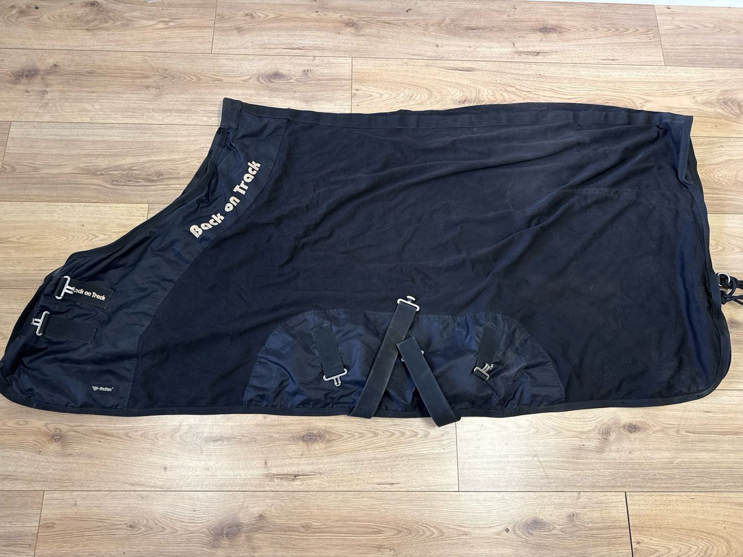 Back on track Royal mesh deken zwart 185