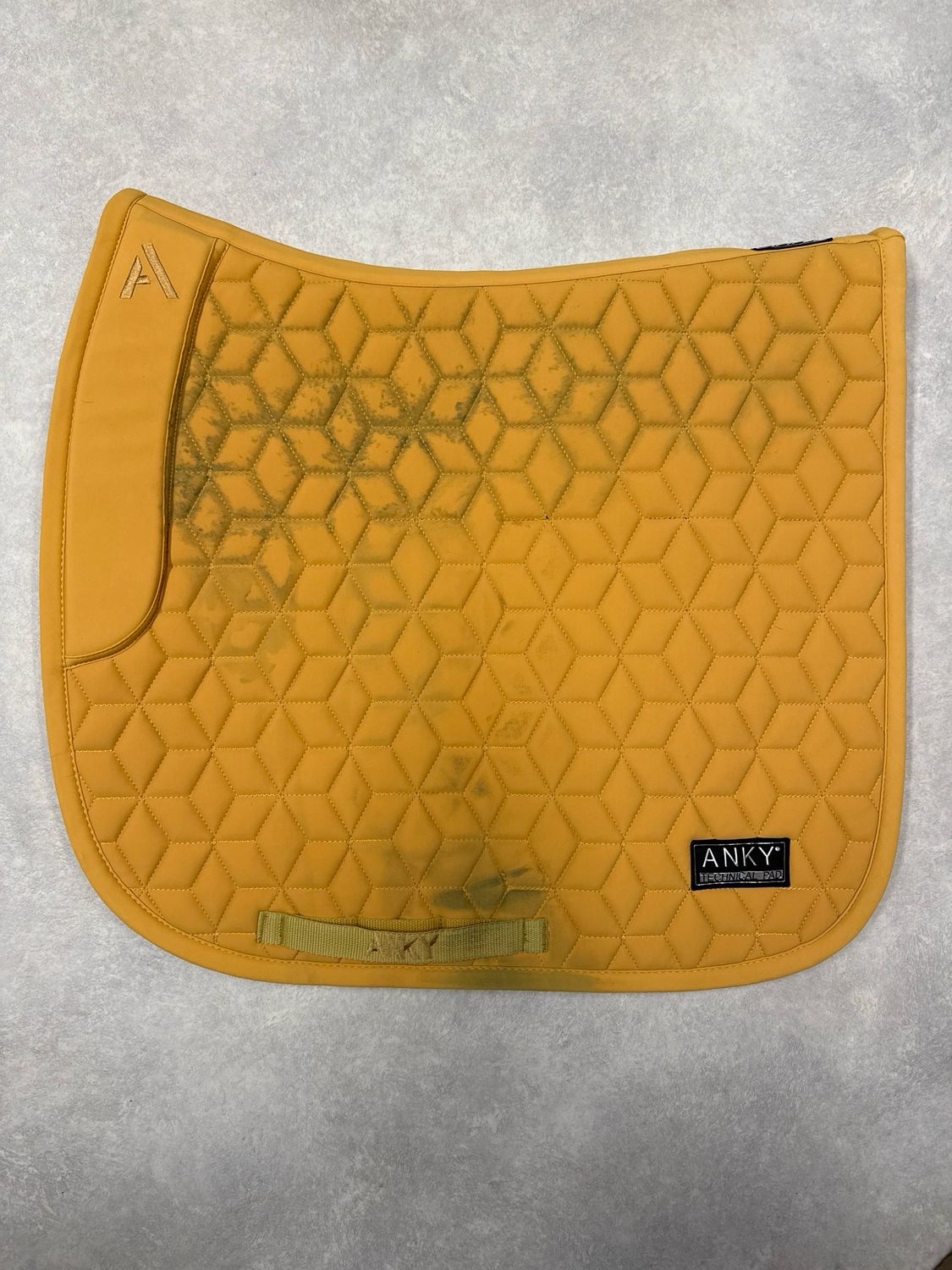Anky dekje geel full dressuur
