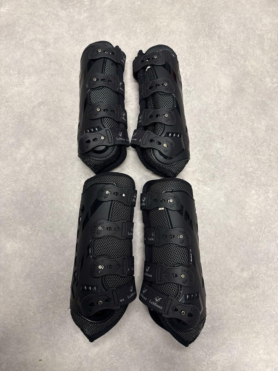 Lemieux snugboots mesh full