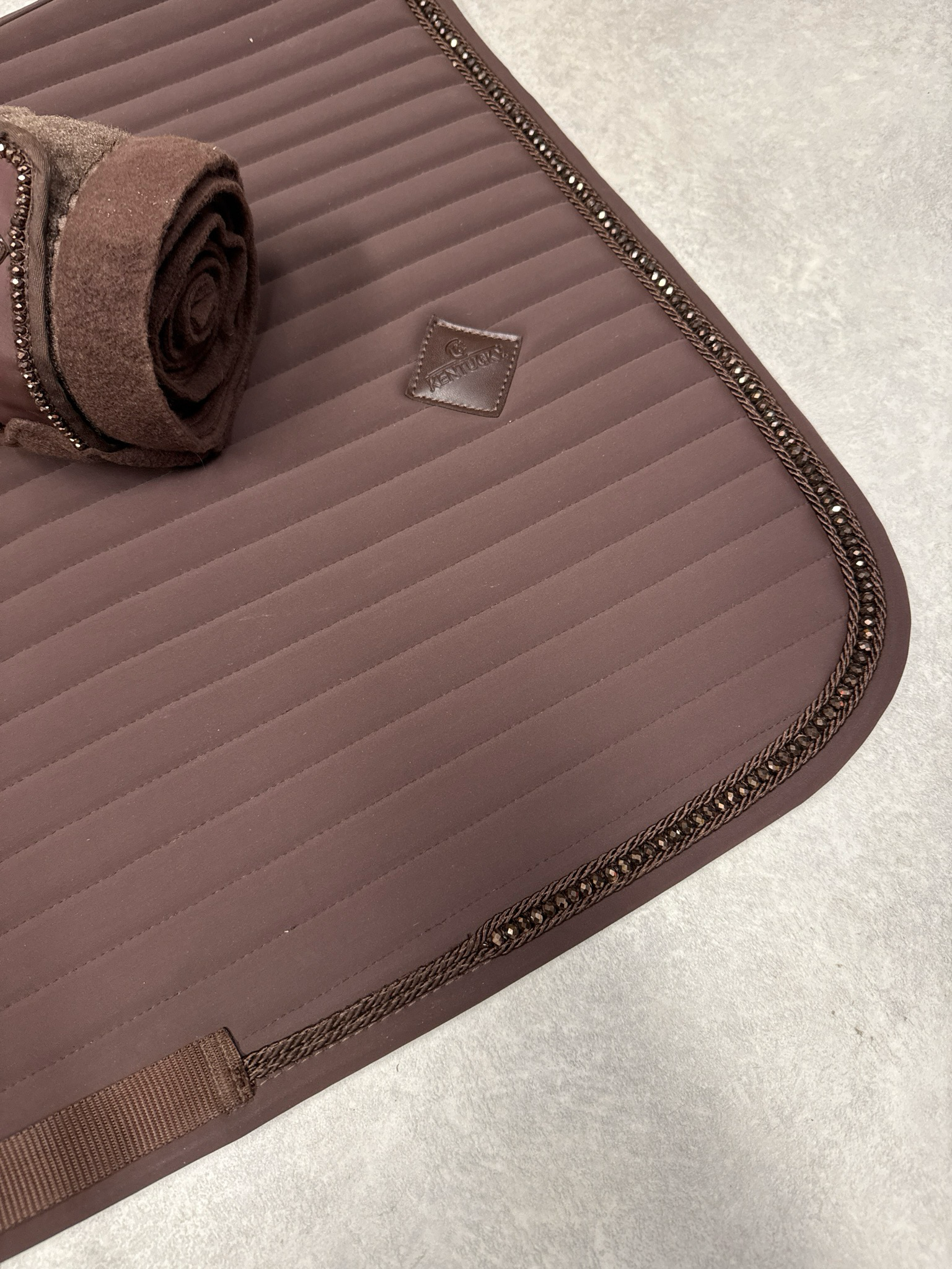 Kentucky dekje pearls met bandages bruin full dressuur