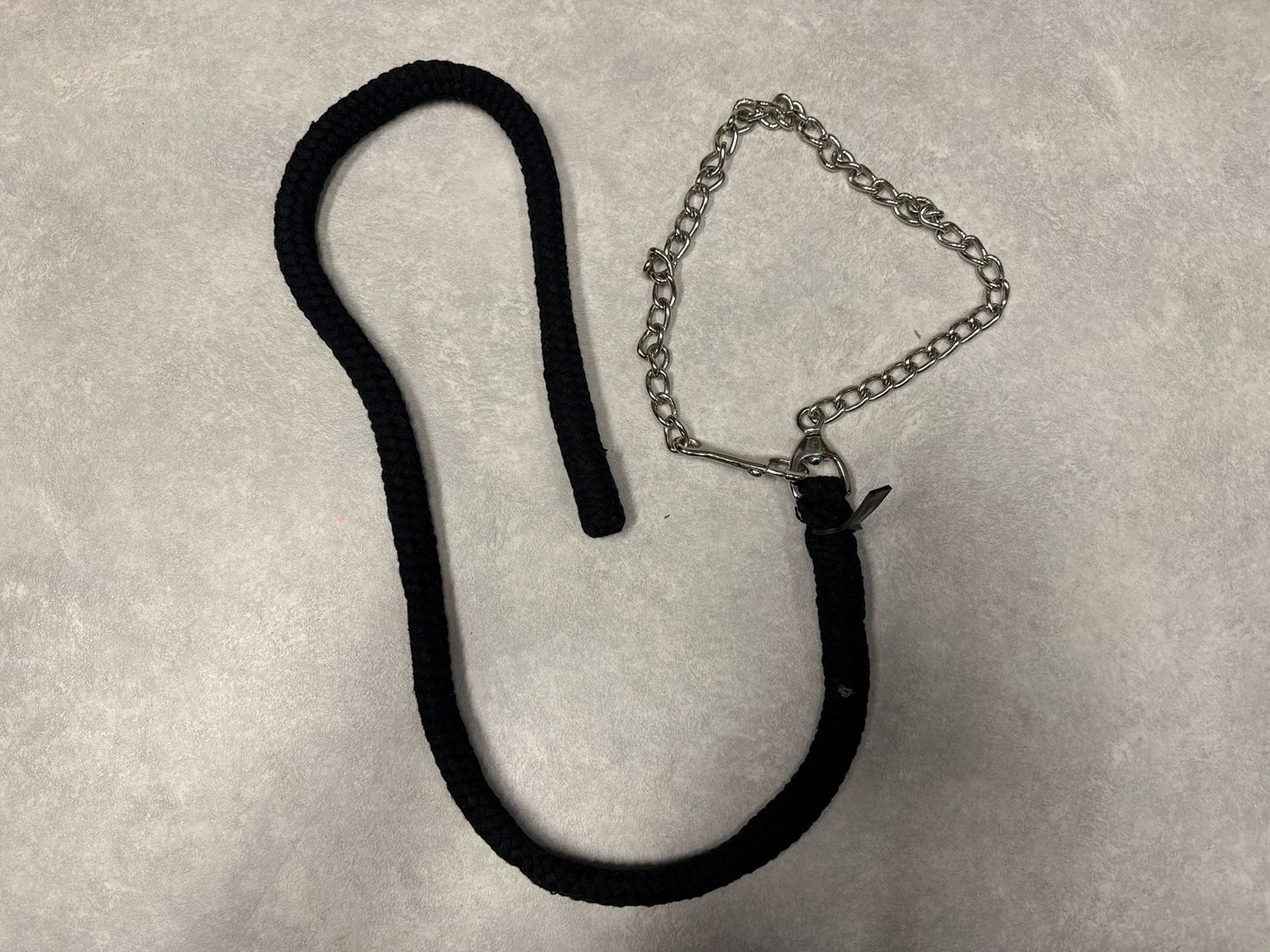 Covalliero touw zwart met hengstenketting