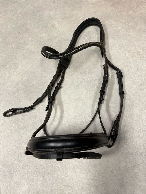 Passier hoofdstel elastisch kopstuk zwart full Passier hoofdstel elastisch kopstuk zwart full