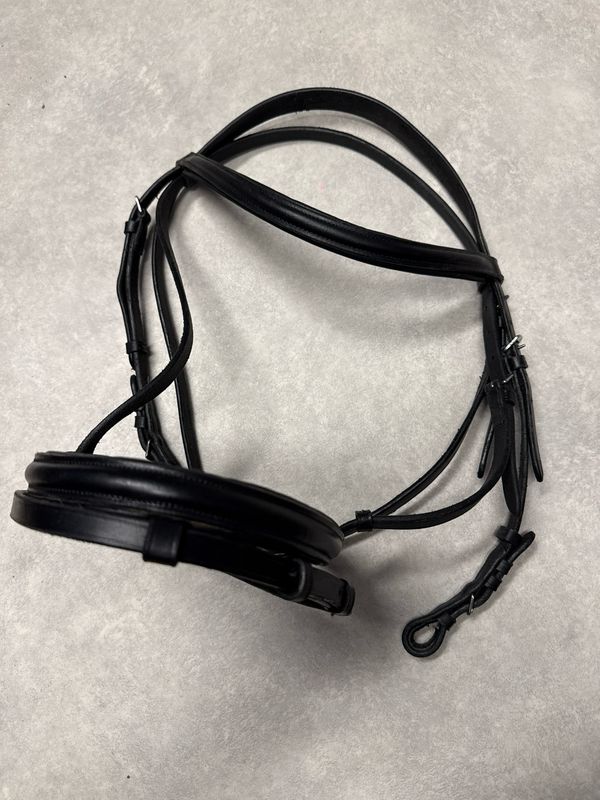 Zwart hoofdstel cob Zwart hoofdstel cob