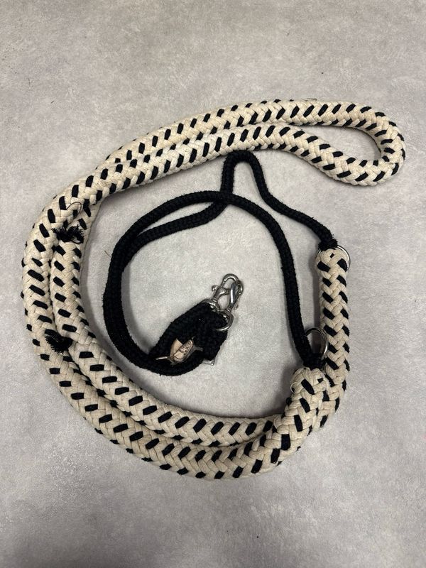 FRA longeertouw FRA longeertouw