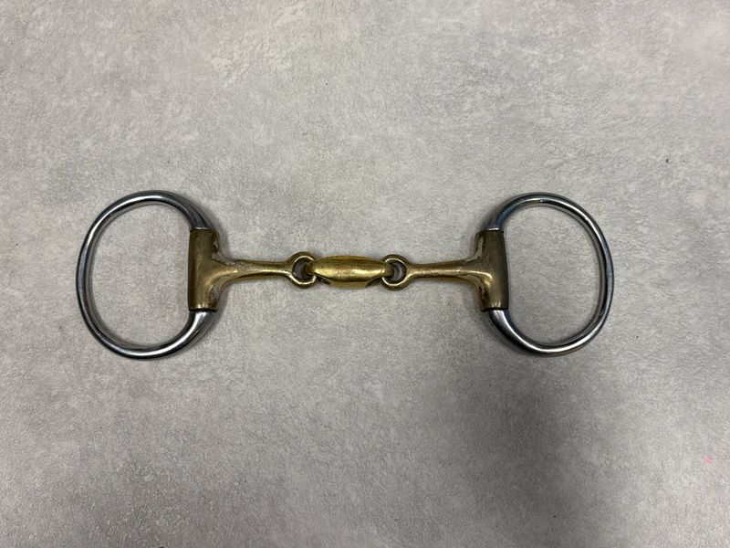 Dubbelgebroken bustrens 12,5 Dubbelgebroken bustrens 12,5