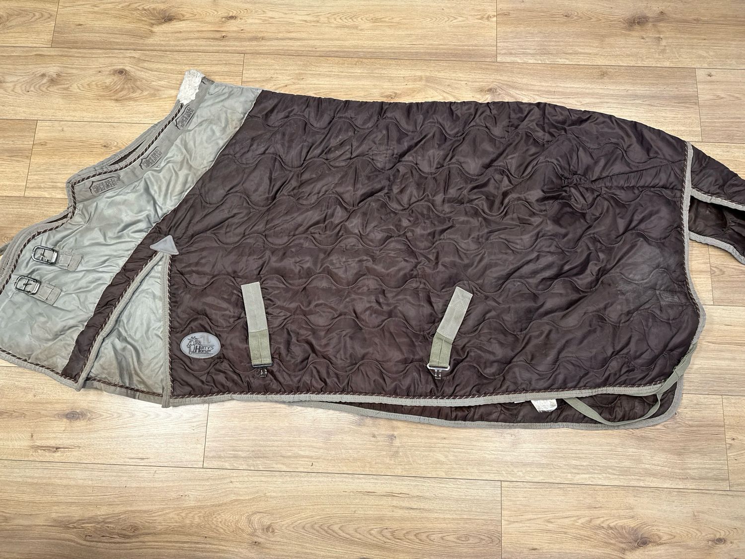 Harry’s horse highliner bruin 195