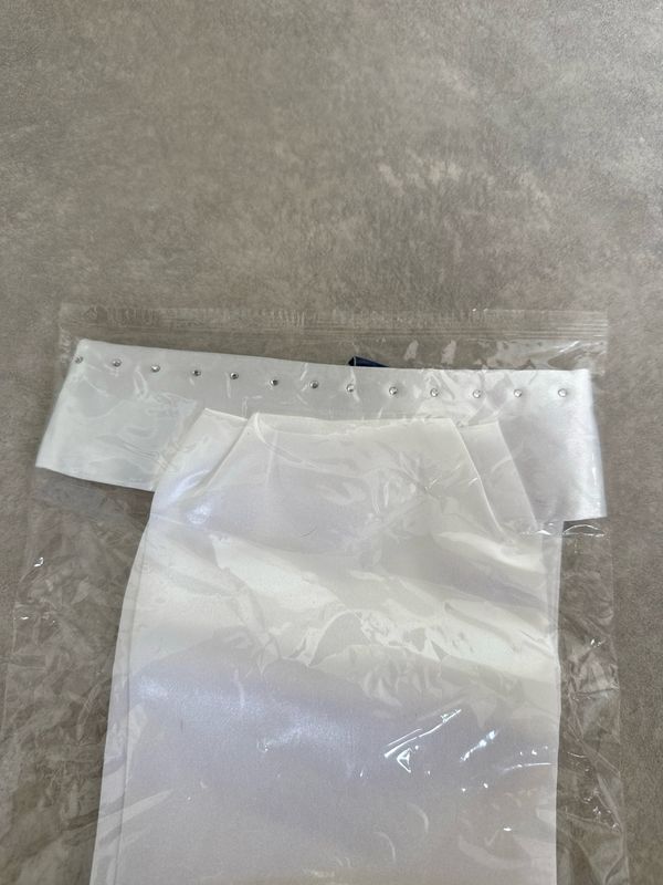 Nilette plastron wit medium Nilette plastron wit medium