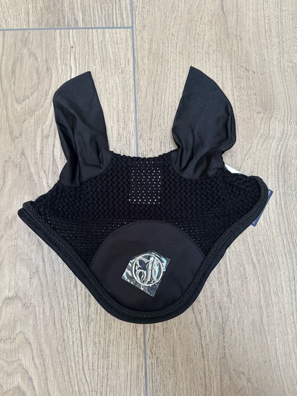 Harry’s horse oornetje jet black zwart cob