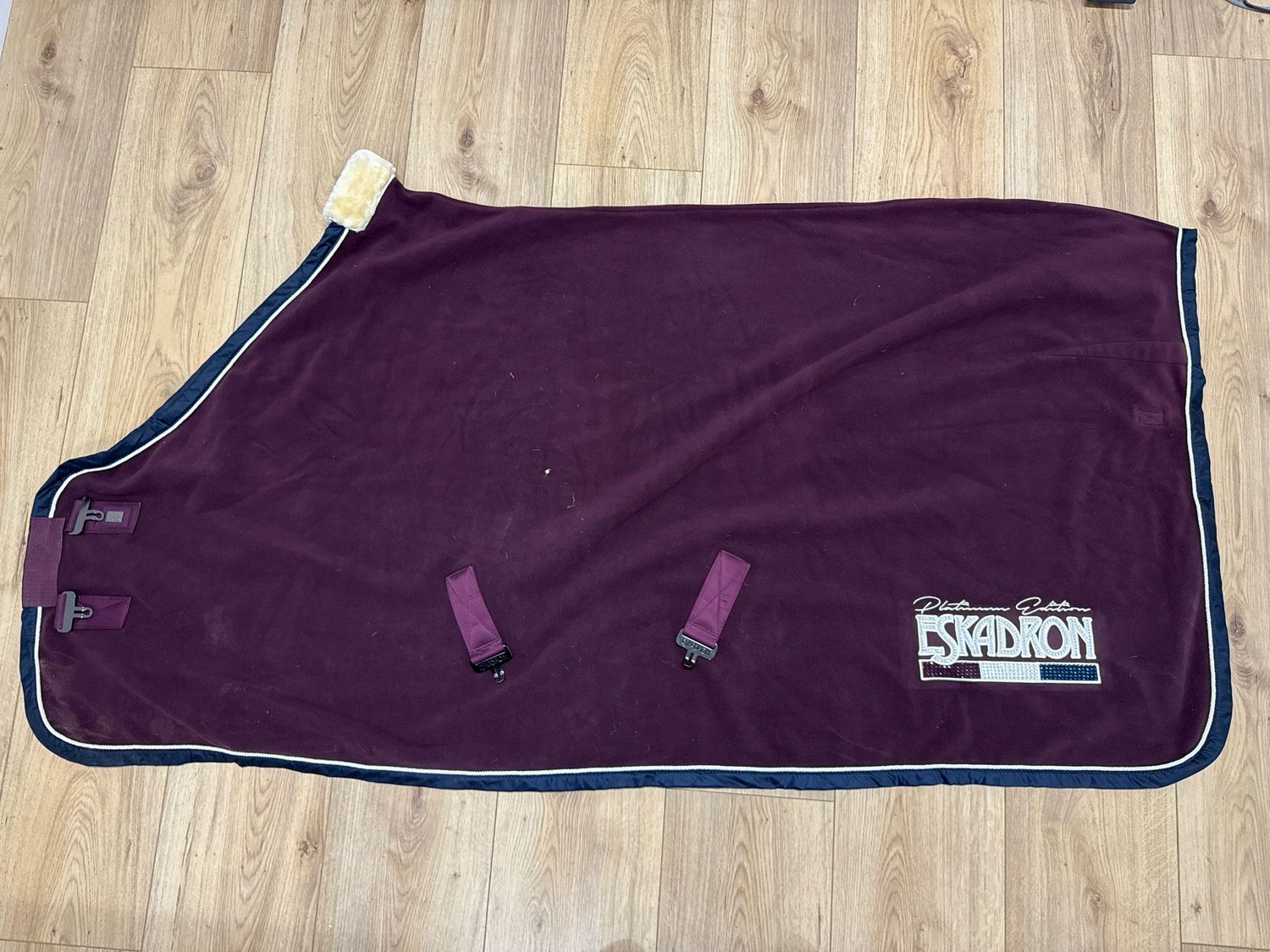 Eskadron zweetdeken platinum edition Bordeaux 185