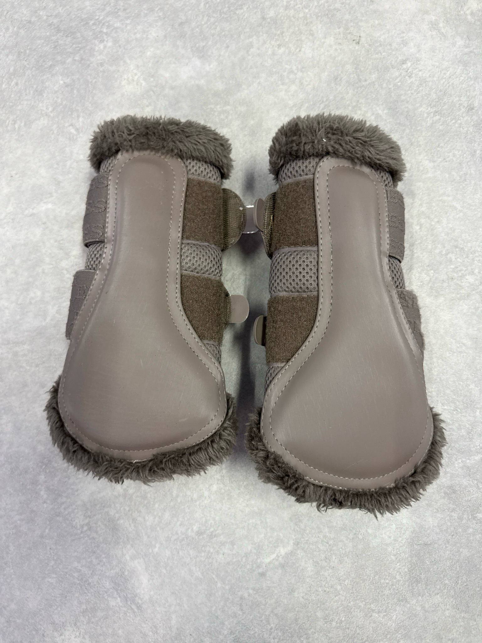 Eskadron mesh beschermers bruin medium