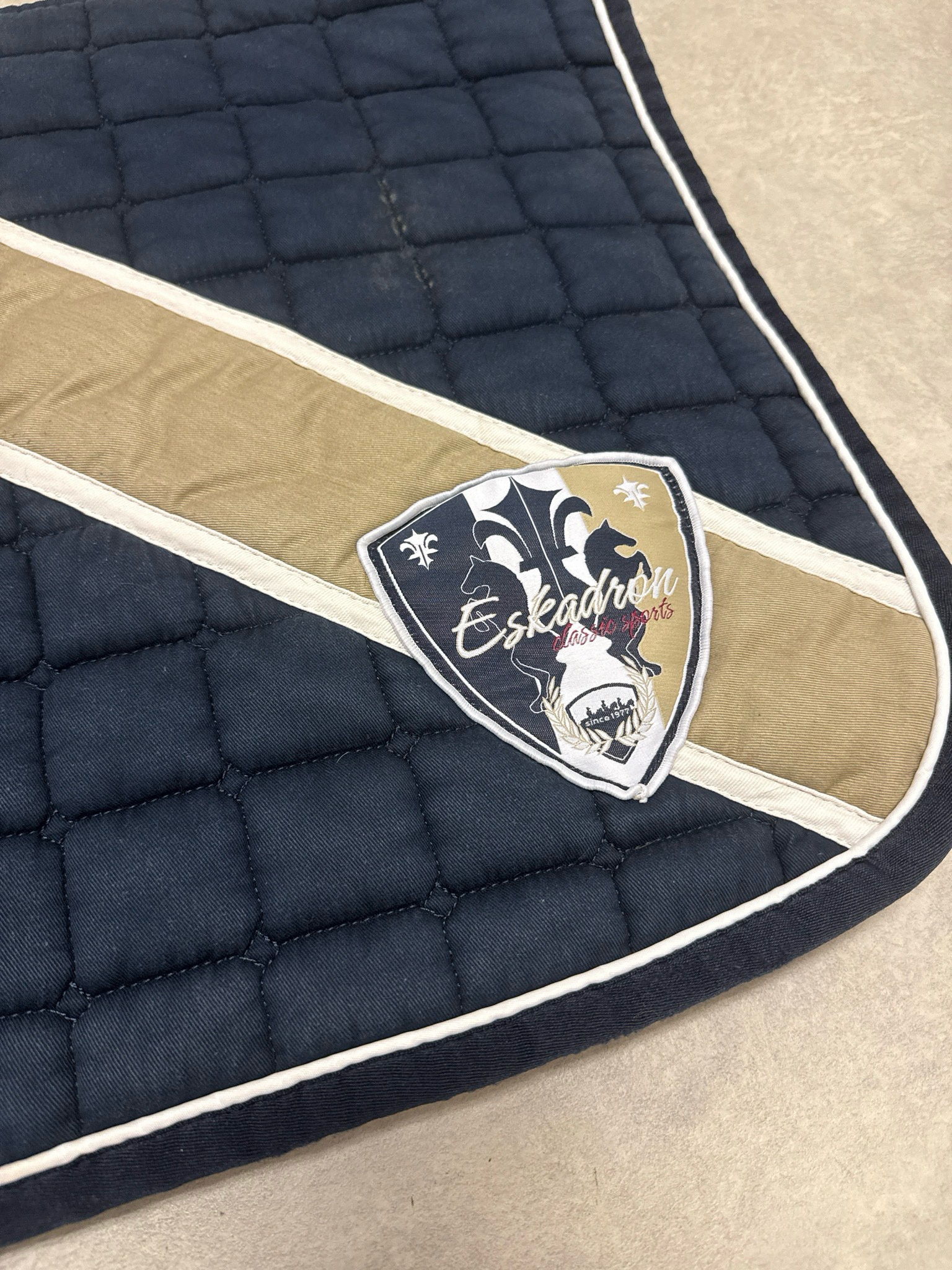 Eskadron dekje classic sports blauw full veelzijdigheid