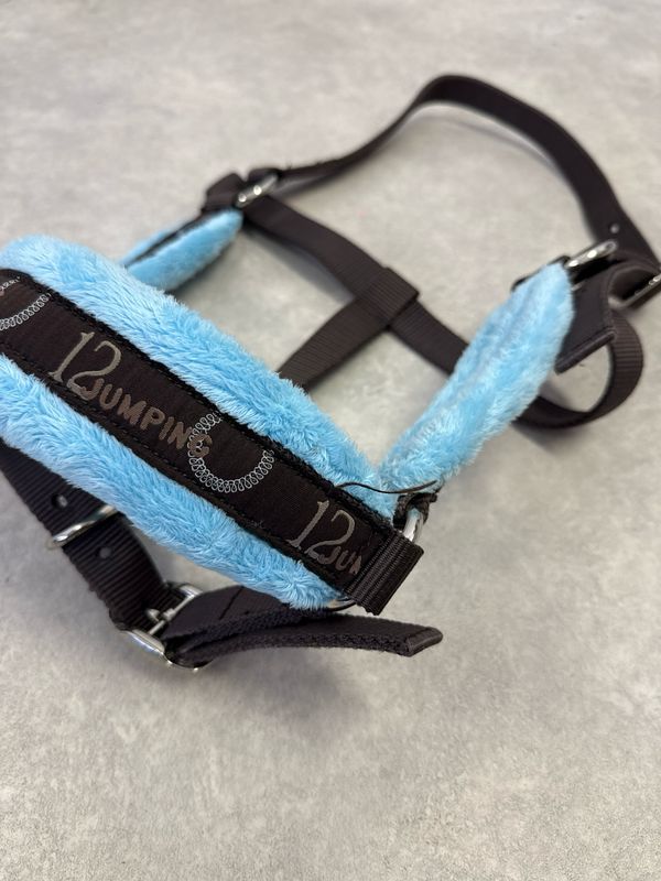 Fouganza halster bruin blauw fur full