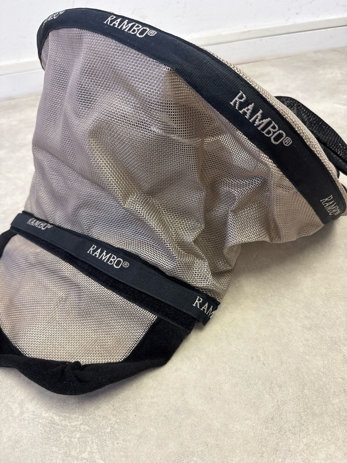 Rambo Horseware vliegenmasker zwart full