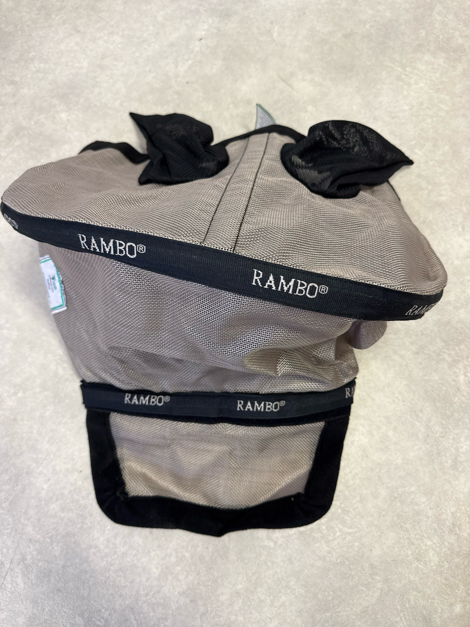 Rambo Horseware vliegenmasker zwart full