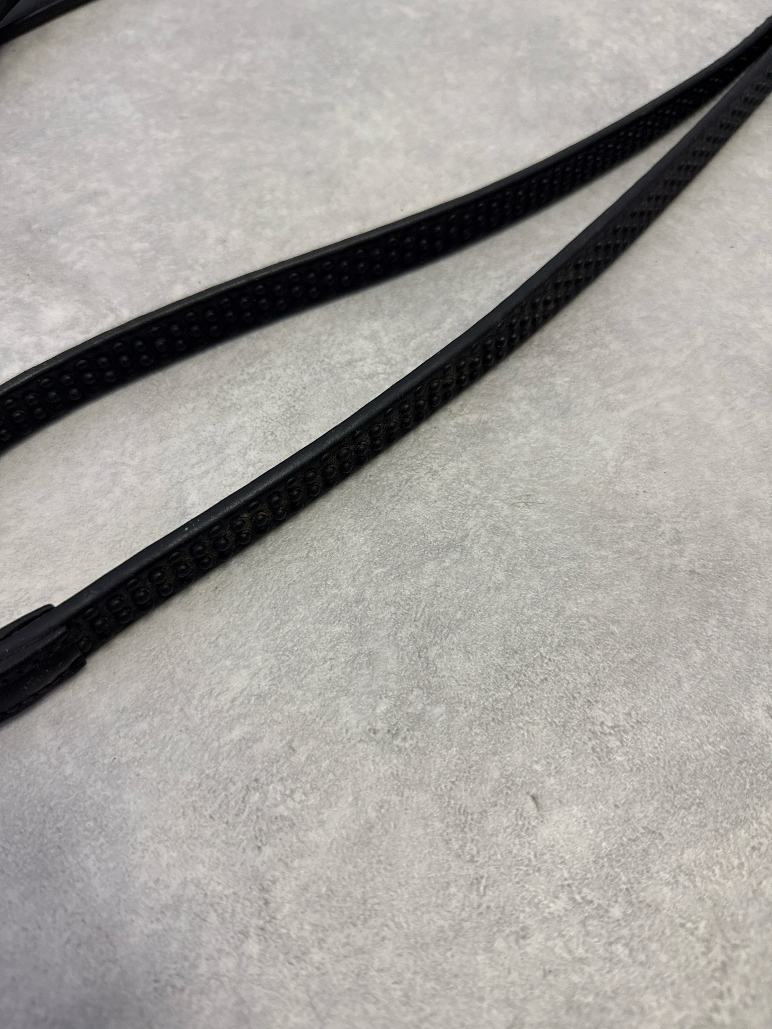 Dobert teugels zwart rubber nopjes full