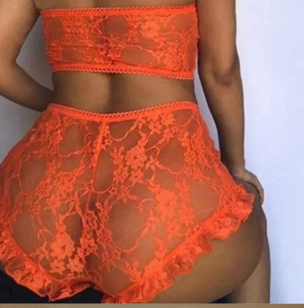 Lace 2 piece lingerie set