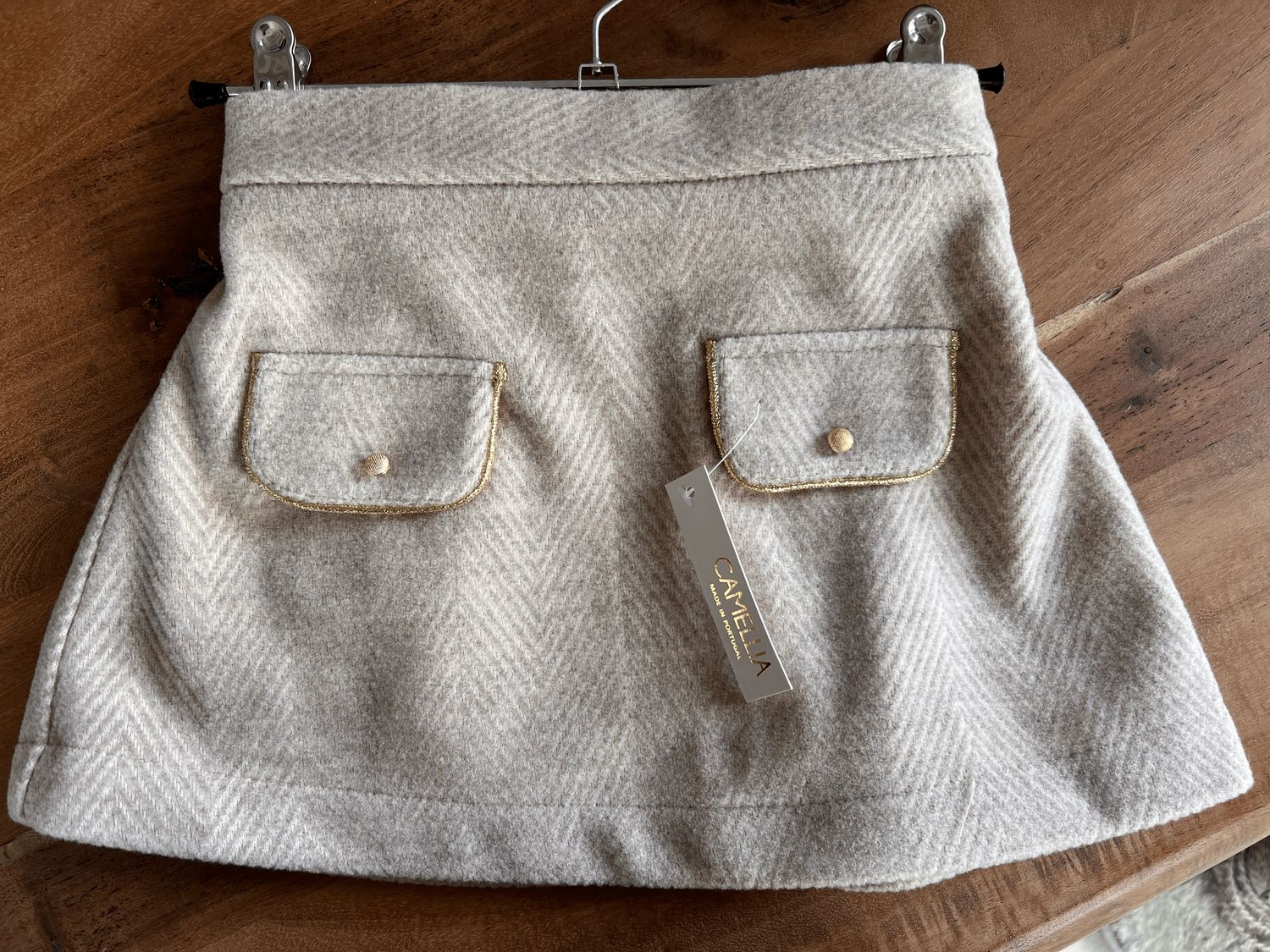 Rokje - winter beige met gouden details - Camellia Boutique