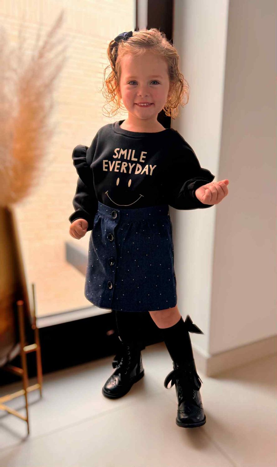 Trui Smile Everyday - Zwart - Kiezeltje