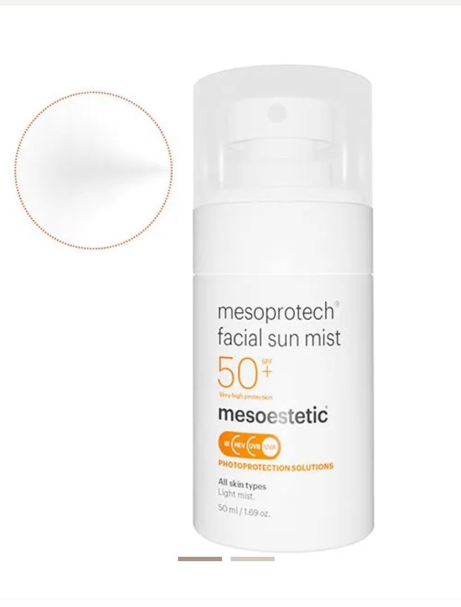 Anti-aging gezichtsmist met SPF50+ zonbescherming in sprayformaat.