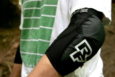 Race Face Ambush Elbow Pads