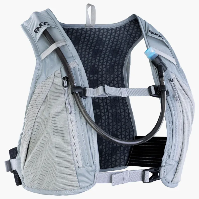 EVOC Hydro Pro 6L + Hydration Bladder 1.5L