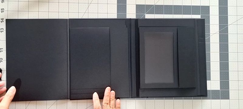 8 1/4" x 6 1/4" Blank Black Mini Album