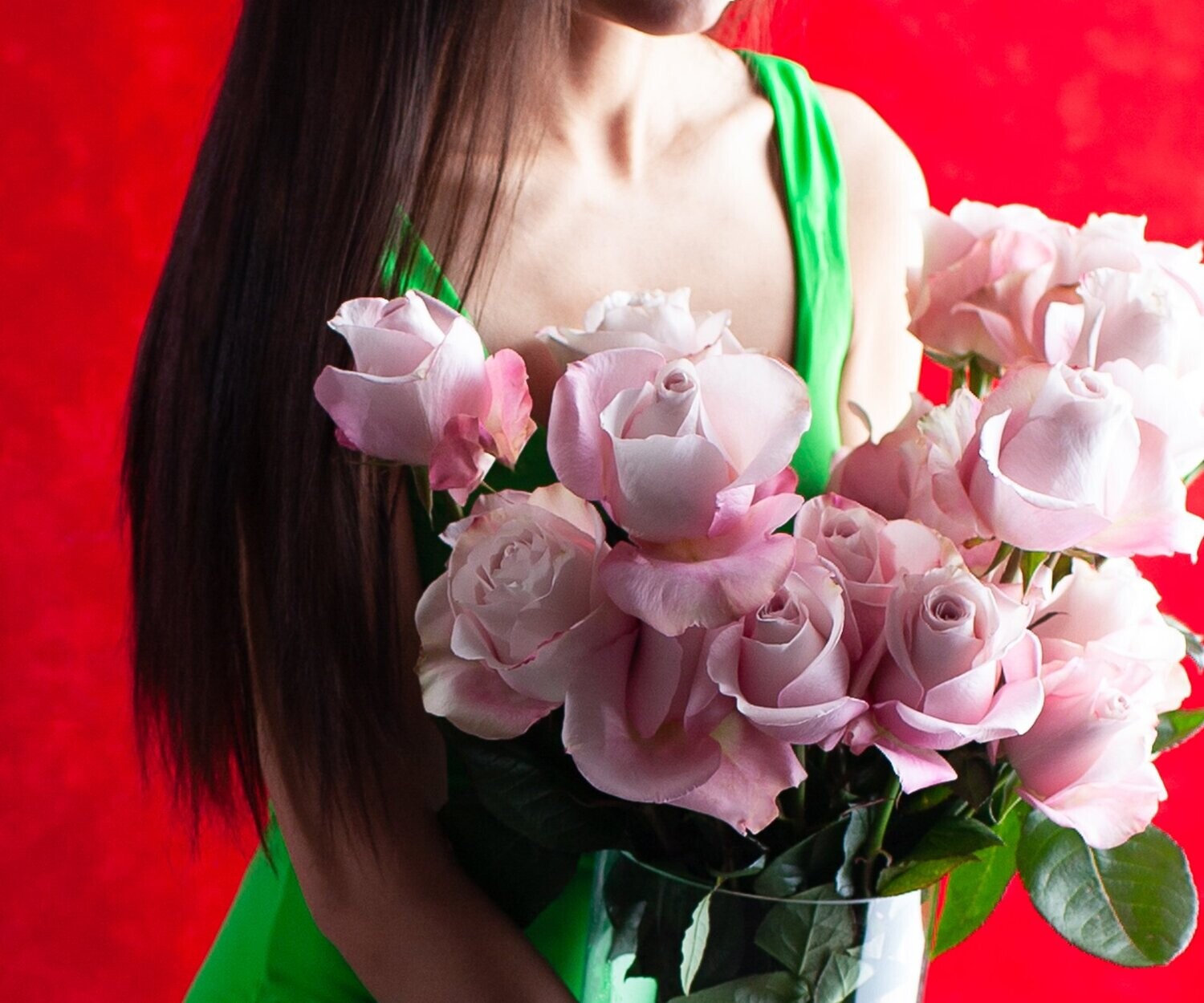 WEEKLY ROSE
