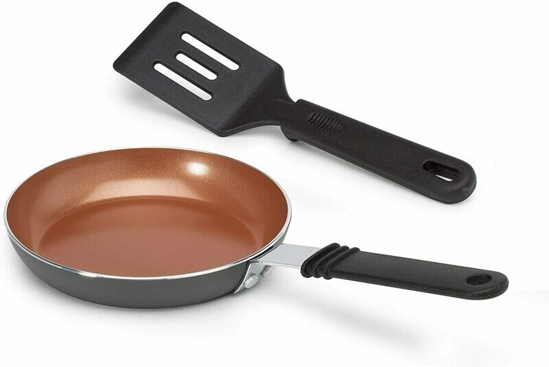 Ceramic Non-Stick Fry Mini Egg Pan, Easy to Clean, Silicone Handle, 5.5 Inch, Gunmetal Gray