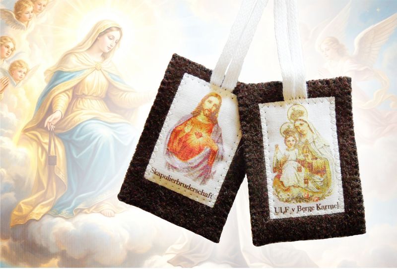 Scapulaire du Mont Carmel Scapulaire du Mont Carmel