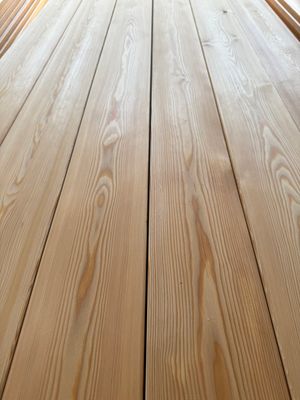 Lehtikuusi 28x145 x 4000, Extra lehtikuusi terassilauta, Extra - laatu
