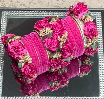 BANGLES