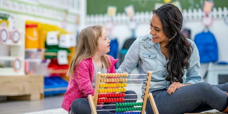 120 Hour TESOL Certification Course + TEYL Package A