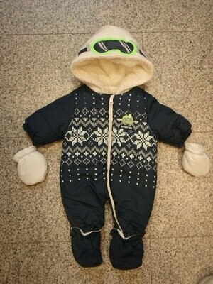 Snowy 0-3 €29,00