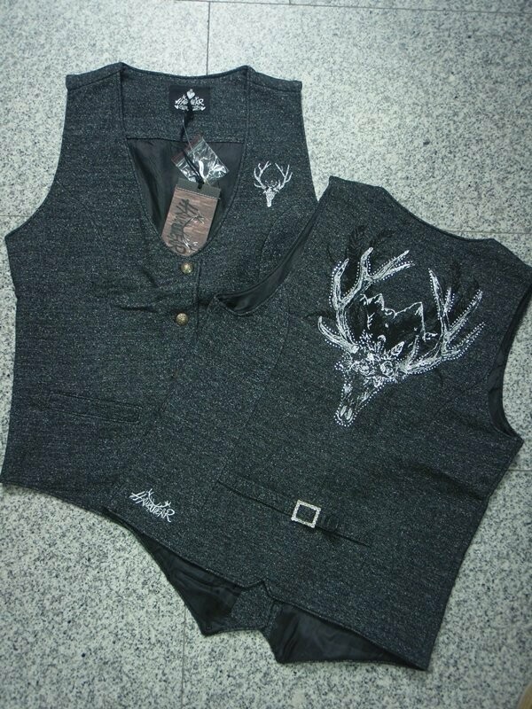 Weste Theresa 2XL,  €79,00