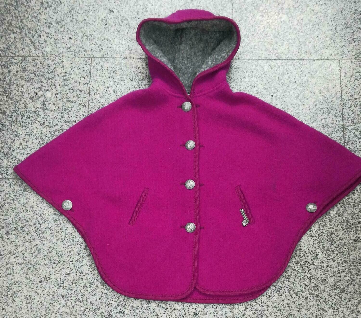 Poncho Pinki 2-4 €99,00