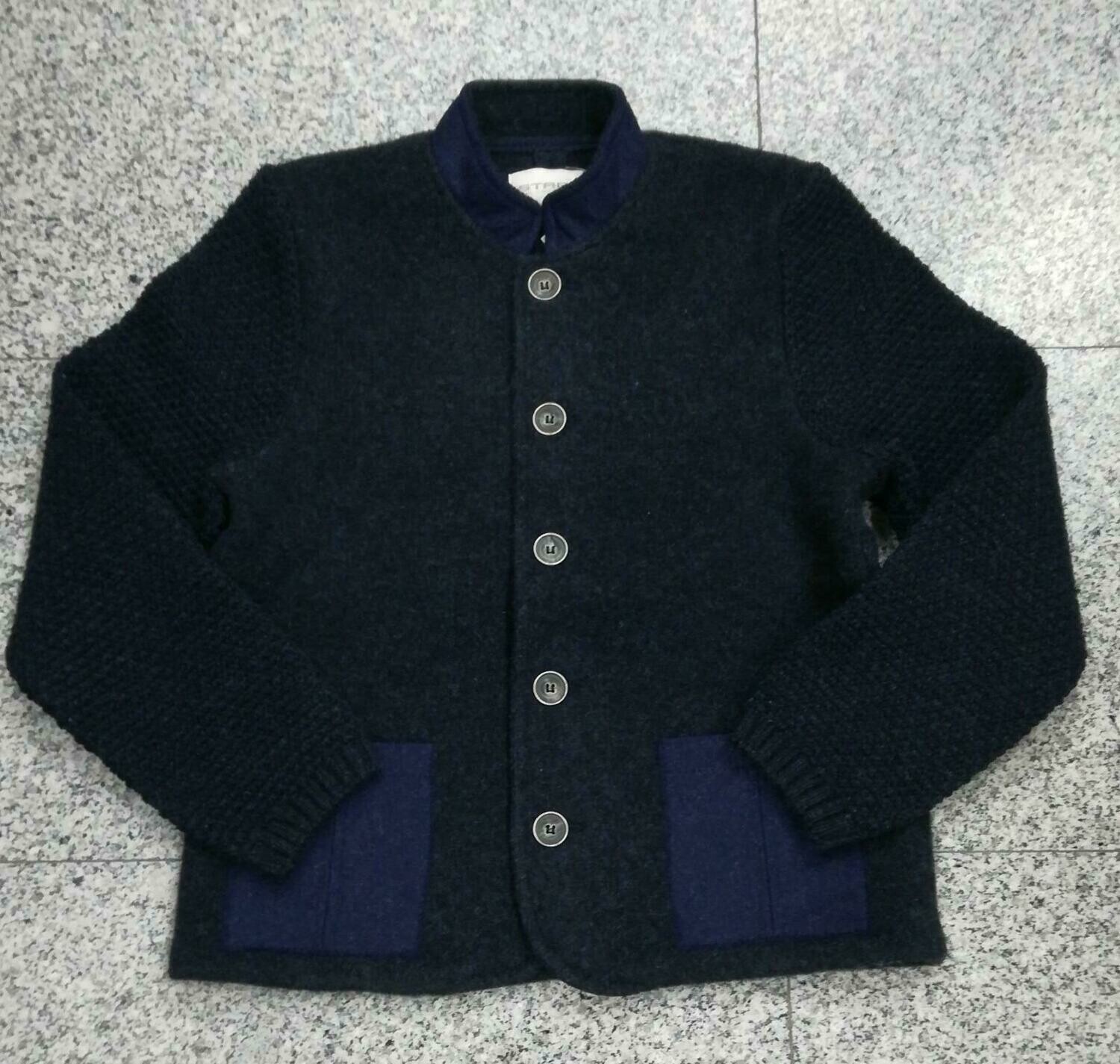 Sebastian 140, €139,00