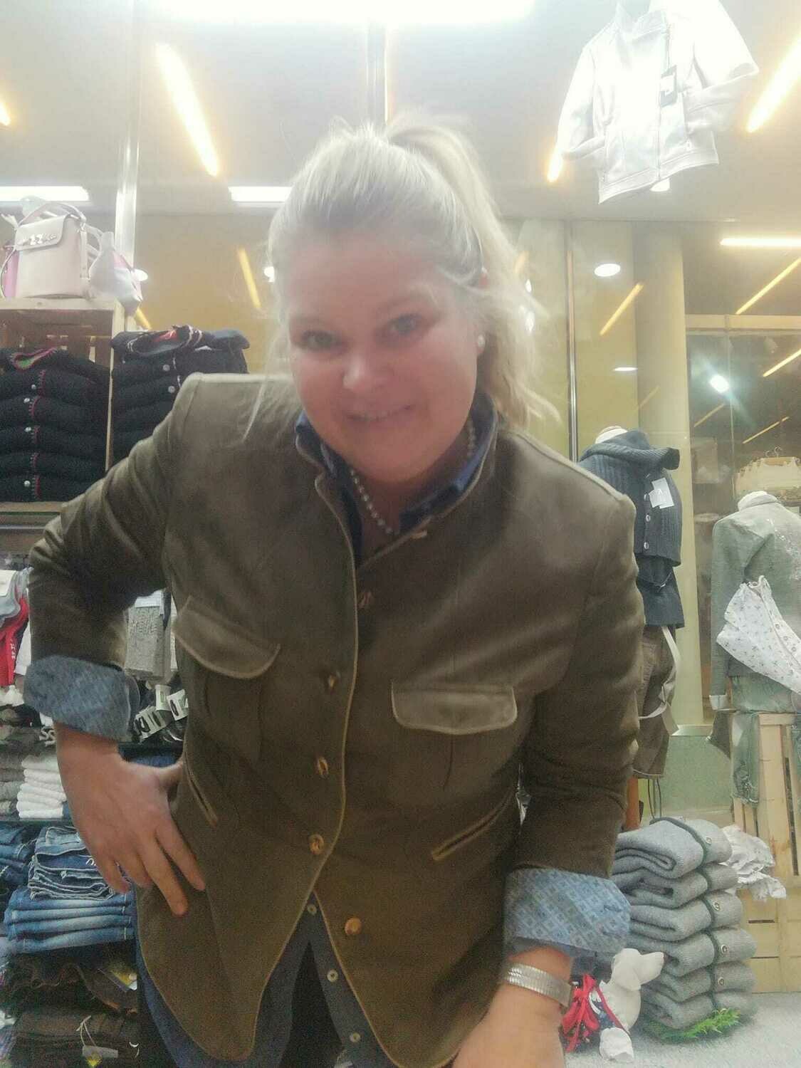 Tailor € 139,00
